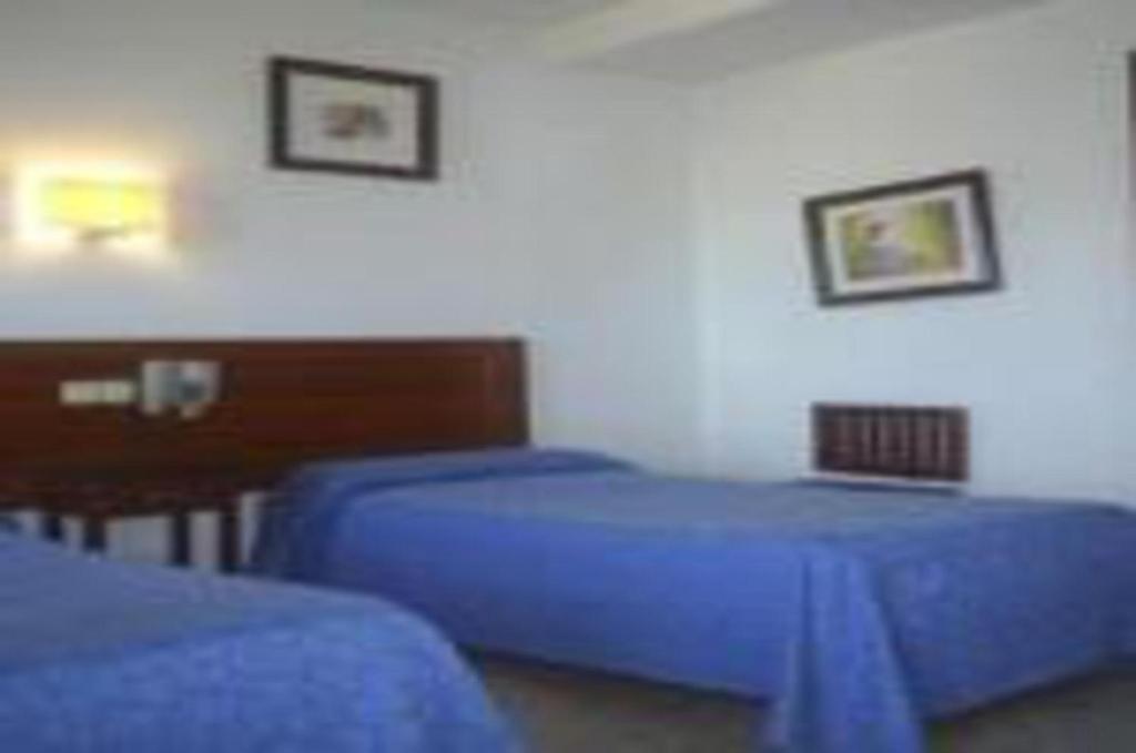 Hotel Marina Victoria Algeciras Quarto foto